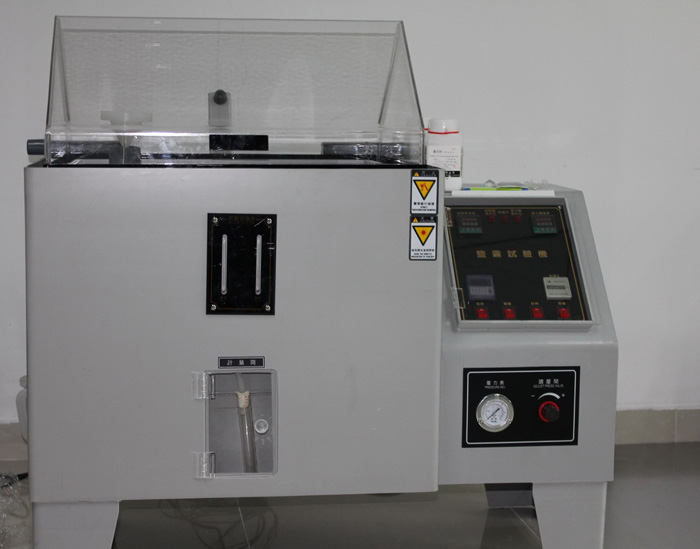 Salt spray testing machine