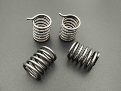 Industrial valve spring